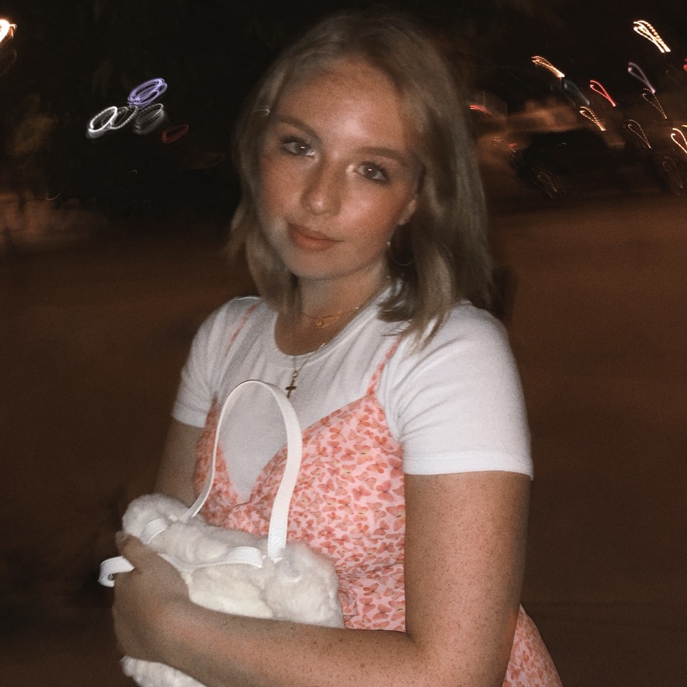 Meet your Posher, Zoe